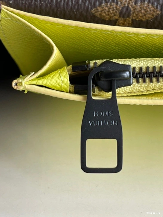 LOUIS BRAZZA VUITTON WALLET 1222